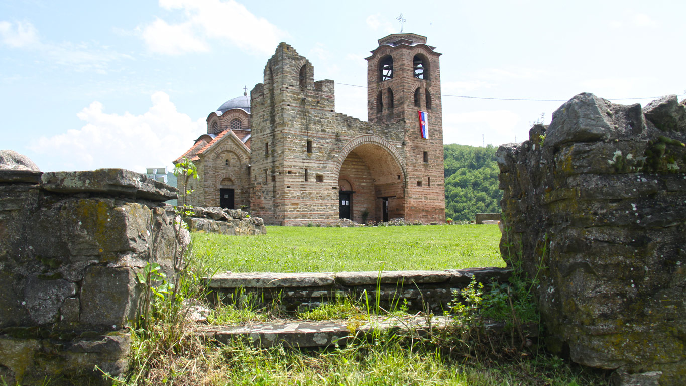 Ostaci manastira Svetog Nikole